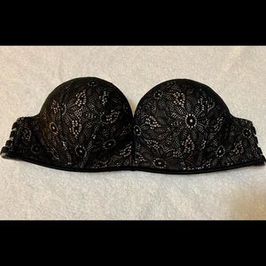 Victoria’s Secret Bombshell padded, push-up. Size 34B (no straps)